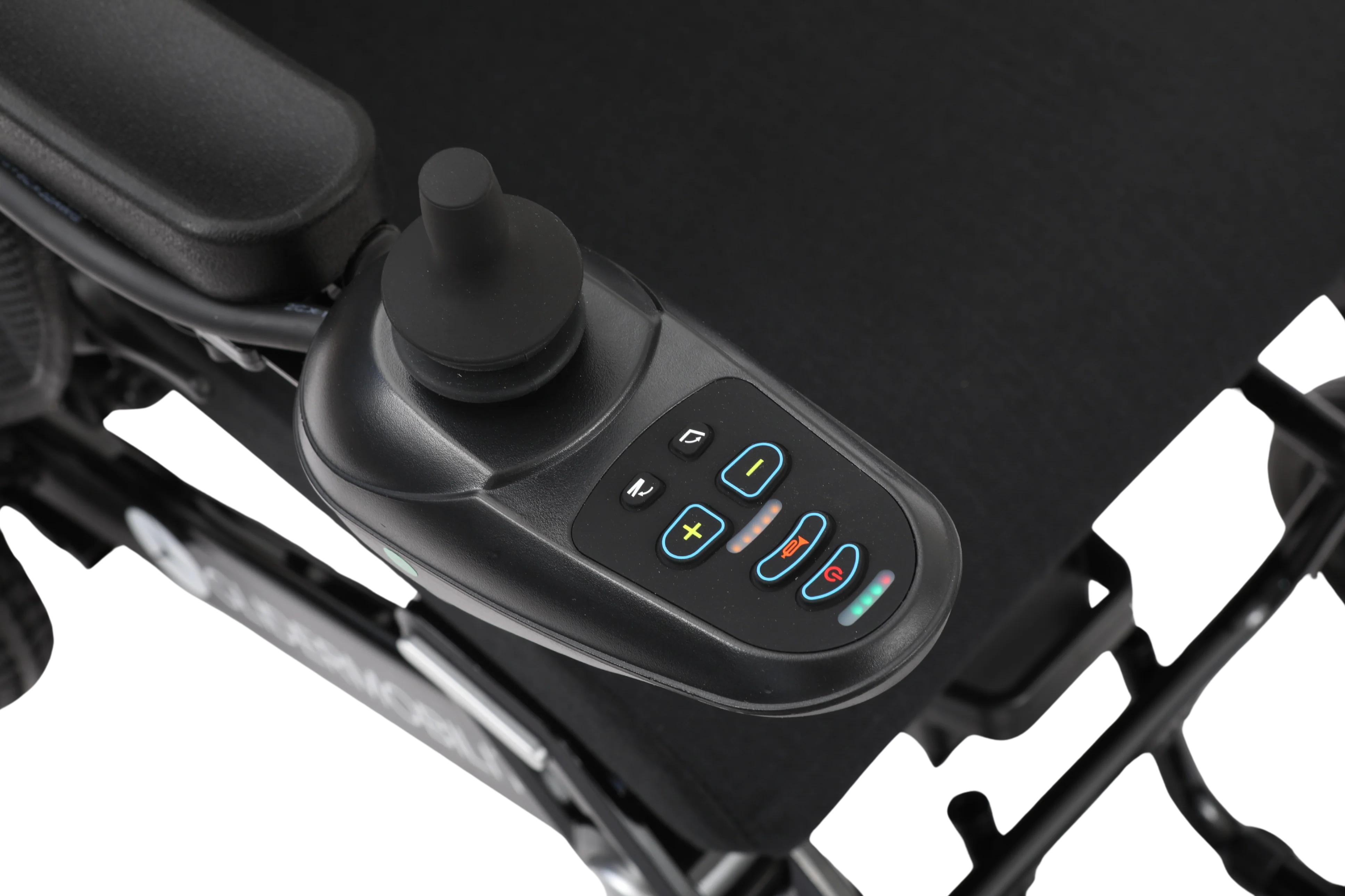 360° Joystick Control for Smooth & Precise Navigation